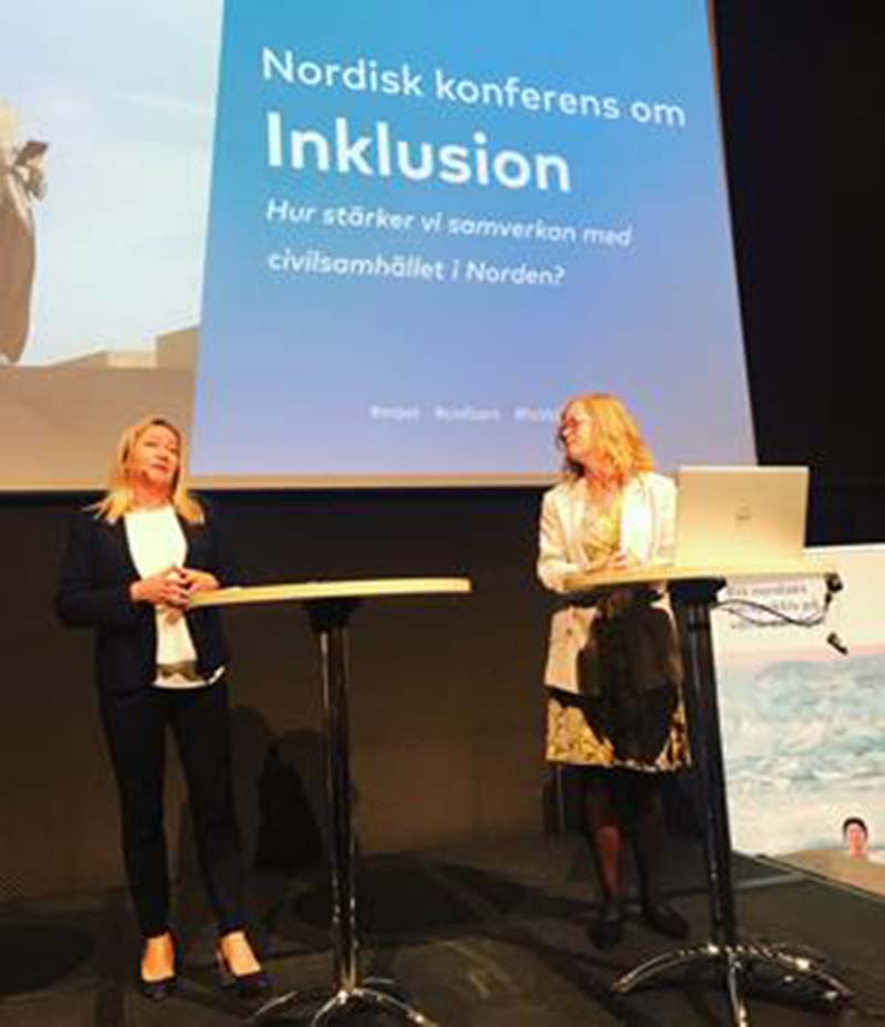 Antra Carlsen från NVL och Kristin Marklund från Nordens välfärdscenter inledde konferensen