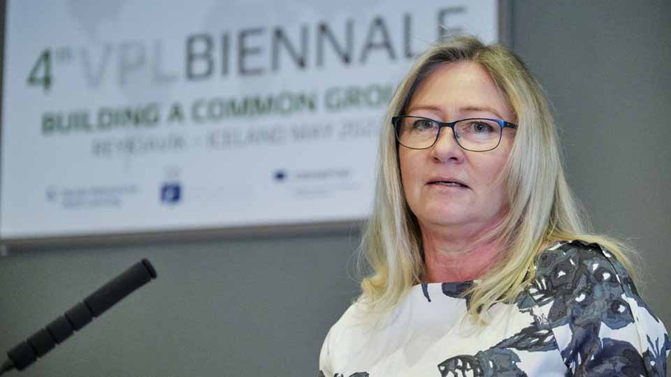 Antra Carlsen, NVLs hovedkoordinator. VPL Biennale-konference Antra Carlsen, NVLs hovedkoordinator. VPL Biennale-konference