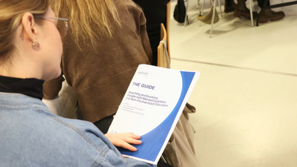 inkludering-av-utsatta-grupper-i-nordisk-vuxenutbildning Projektets syfte är att hjälpa pedagoger i icke-formell vuxenutbildning att nå fram till och involvera involverar personer med psykiska funktionsnedsättningar.