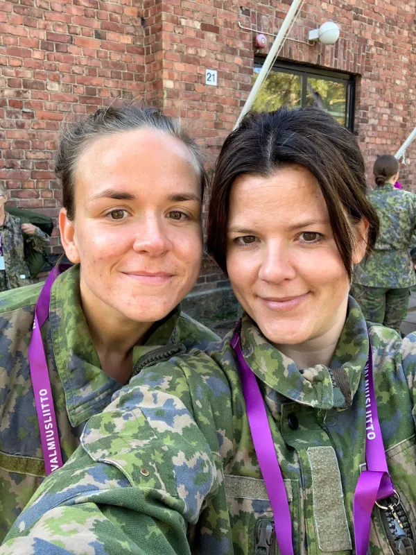Nina Ahtola och Jennifer Ahtola