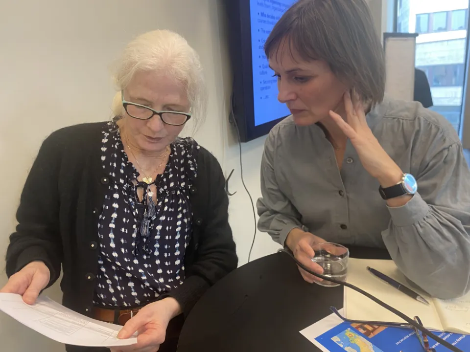 Anne Solsvik og Marie Aakjær
