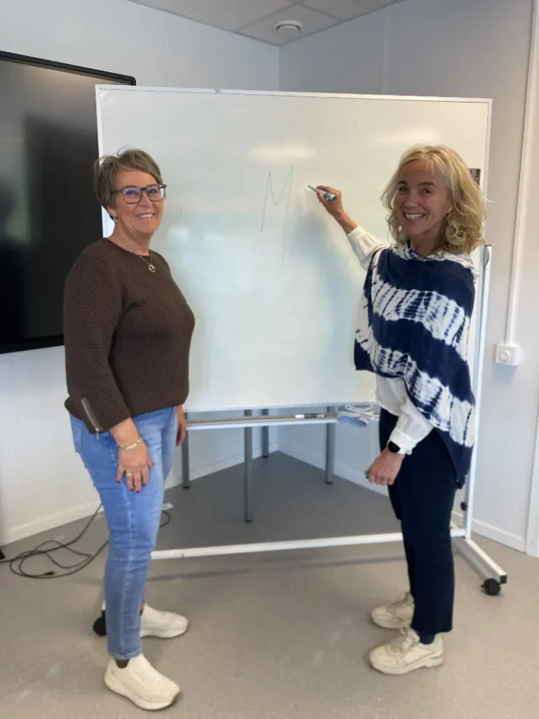 Aina Bjerkestrand Karlsen og Inger Kristin Bjørnstad